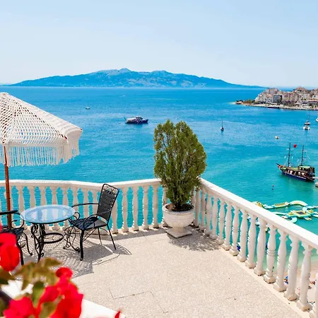 Monte Cristo - Rooftop Pool