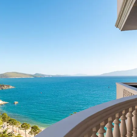 Hotel Monte Cristo Hotel - Rooftop Pool Sarande