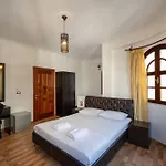 Monte Cristo - Rooftop Pool Hotel 4*