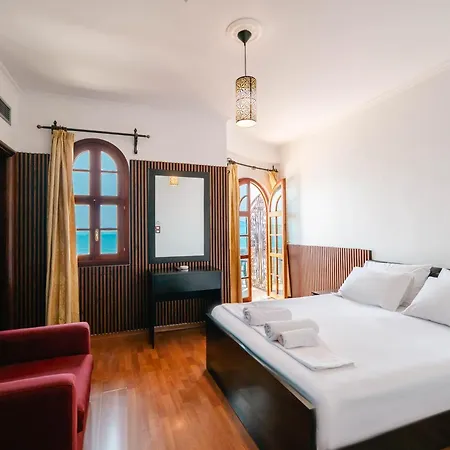 Monte Cristo - Rooftop Pool 4*