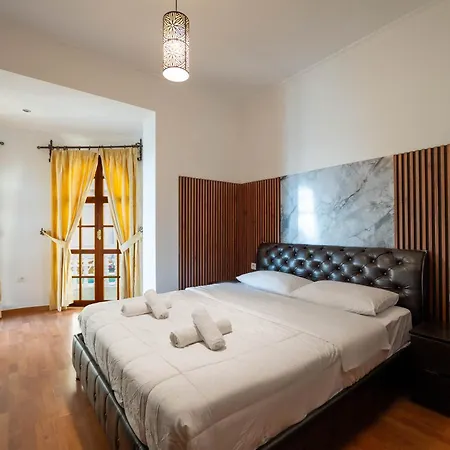 Monte Cristo - Rooftop Pool