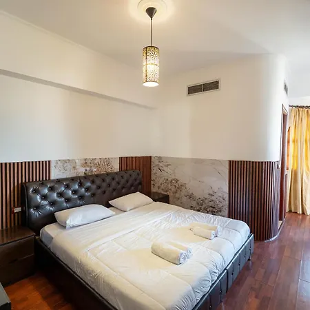 호텔 Monte Cristo - Rooftop Pool 4*